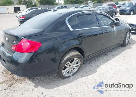 2013 Infiniti G37X z USA, uszkodzony, nr VIN JN1CV6AR2DM763928